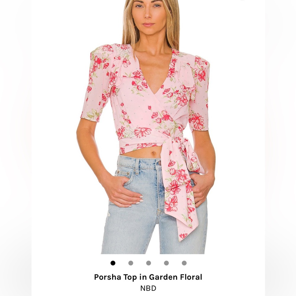 NBD Floral Top, size Small